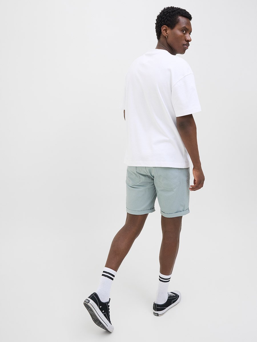 Mid Rise Regular Fit Shorts