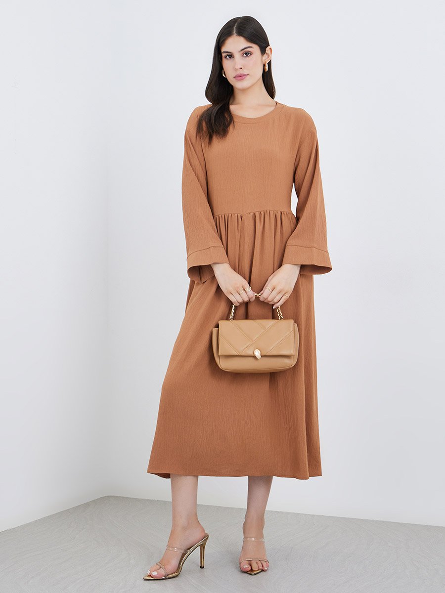 Crinkle Crepe Gathered Detail Midi Dress