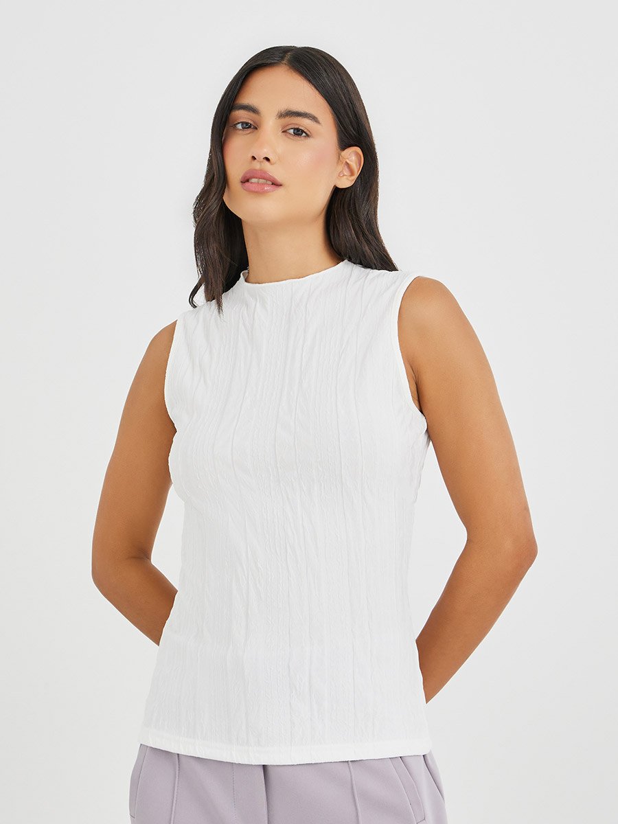 Sleeveless Textured Blouse