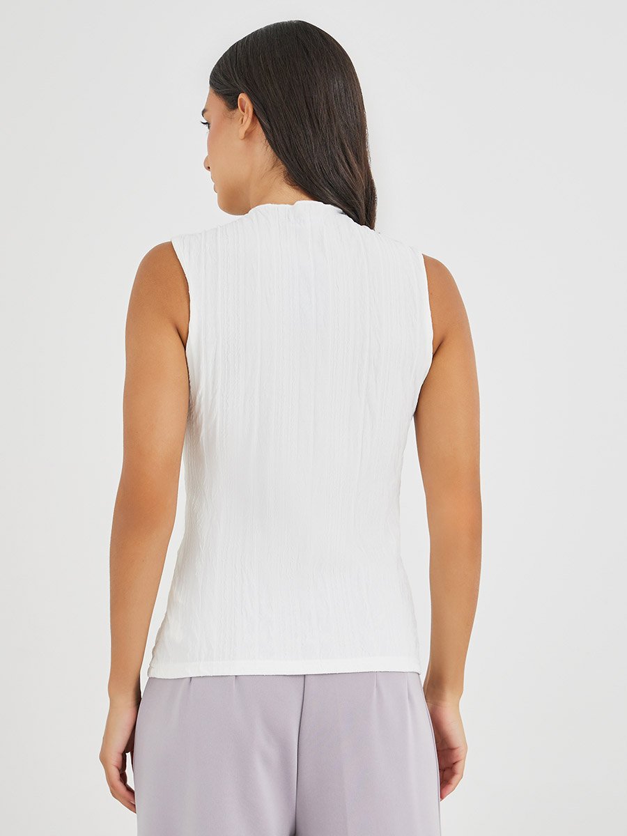 Sleeveless Textured Blouse