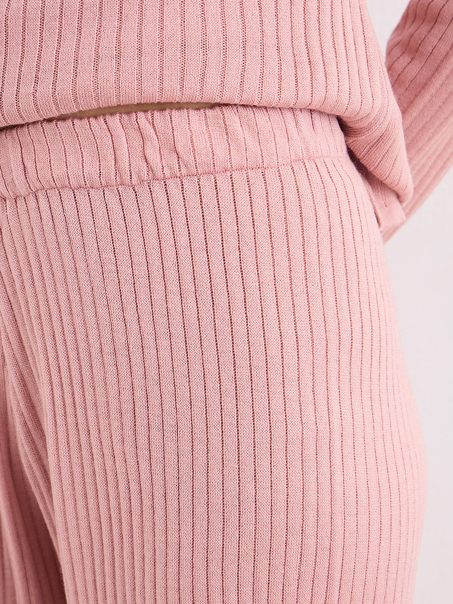 Women Textured Knit Top and Pants Winter Modest Set