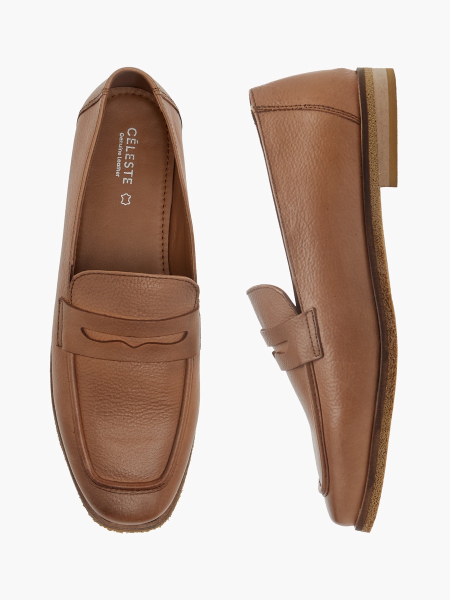 Women Cutout Detail Slip-On Loafers