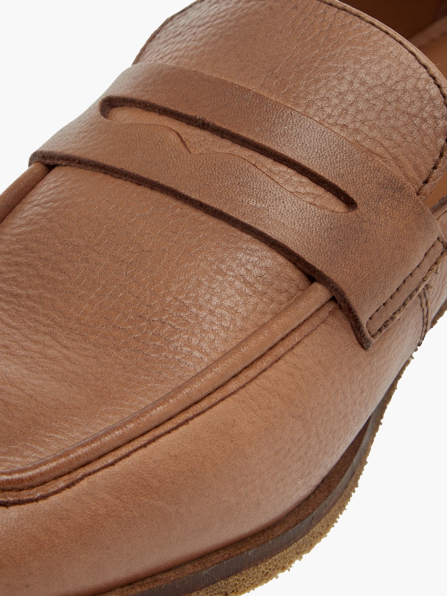 Women Cutout Detail Slip-On Loafers