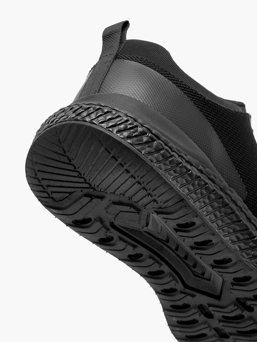 Men Mesh Sports Shoes with Lace-Up Closure