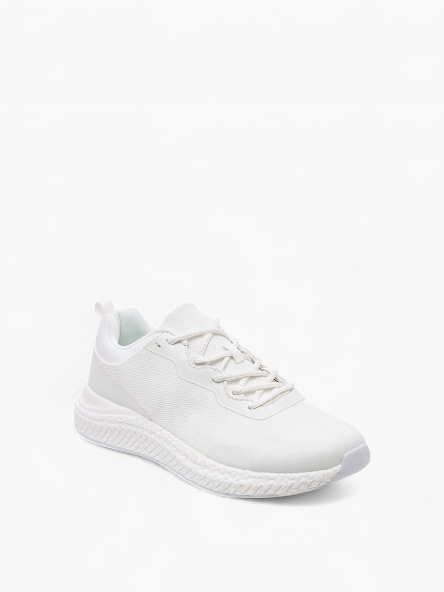Men Mesh Sports Shoes with Lace-Up Closure
