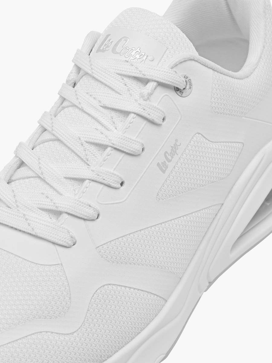 Men Panelled Sneakers with Lace-Up Closure
