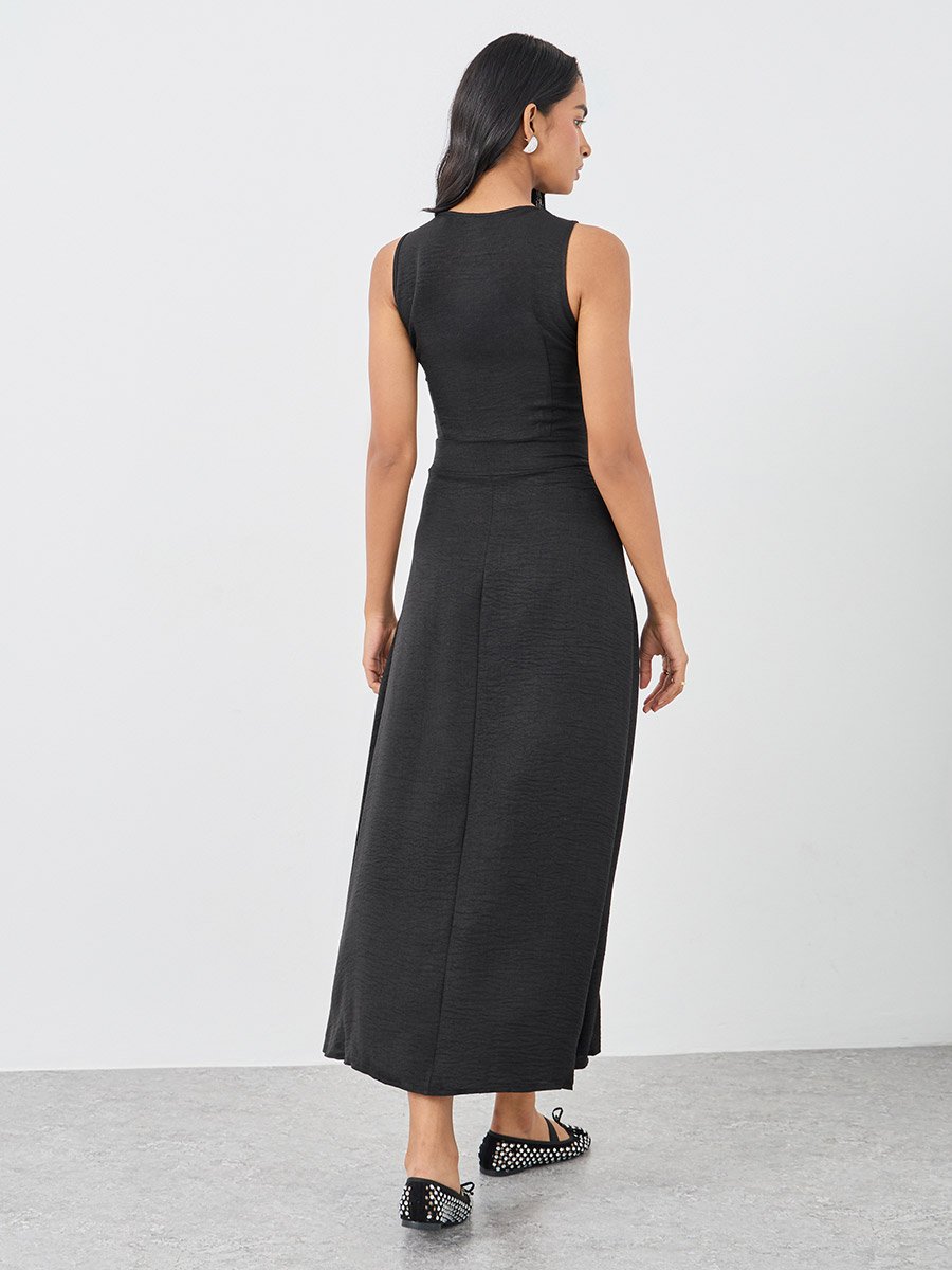 Solid Sleeveless Round Neck A-Line Midi Dress