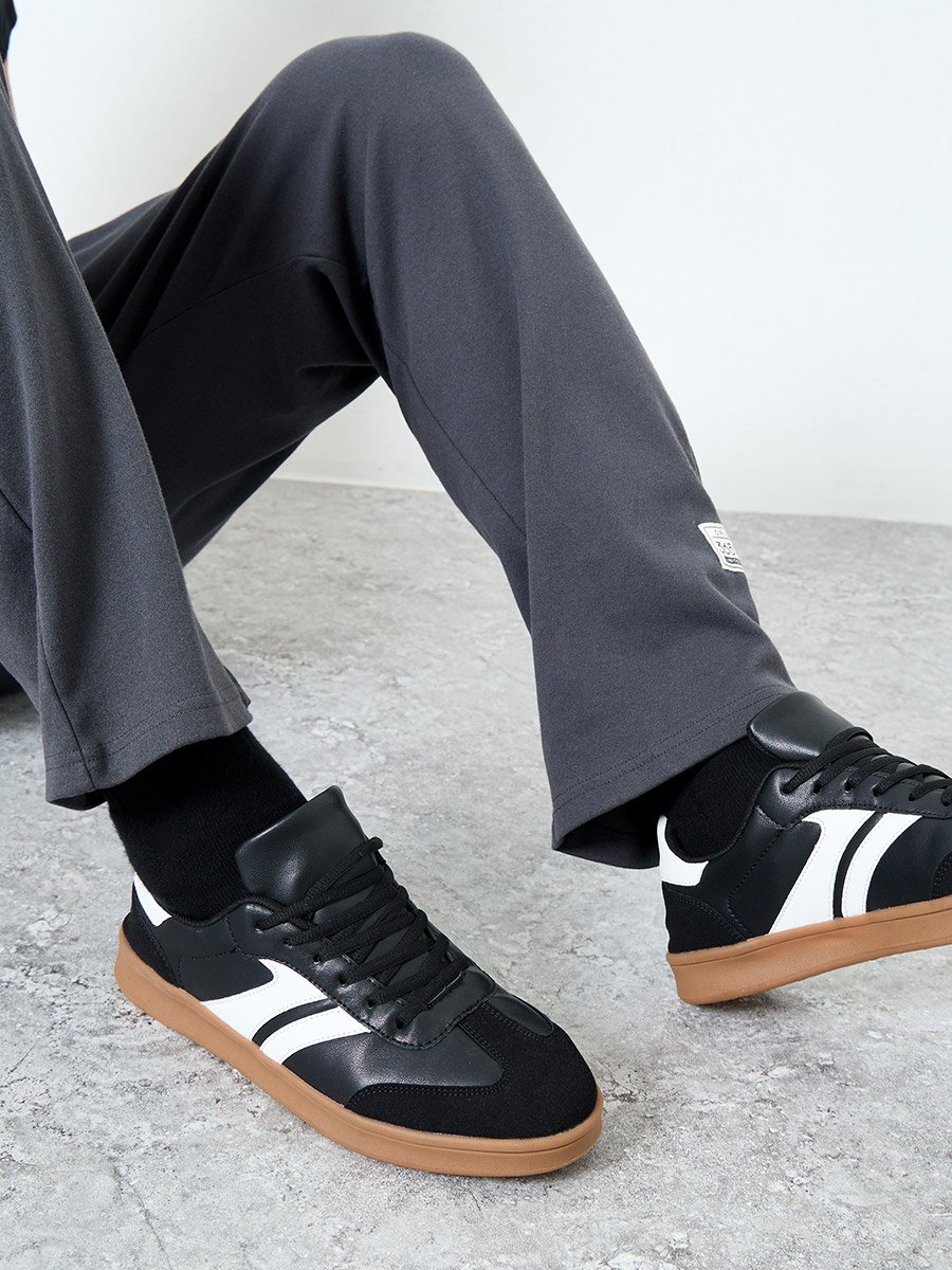 Men Color Block Lace Up Gum Sole Sneakers