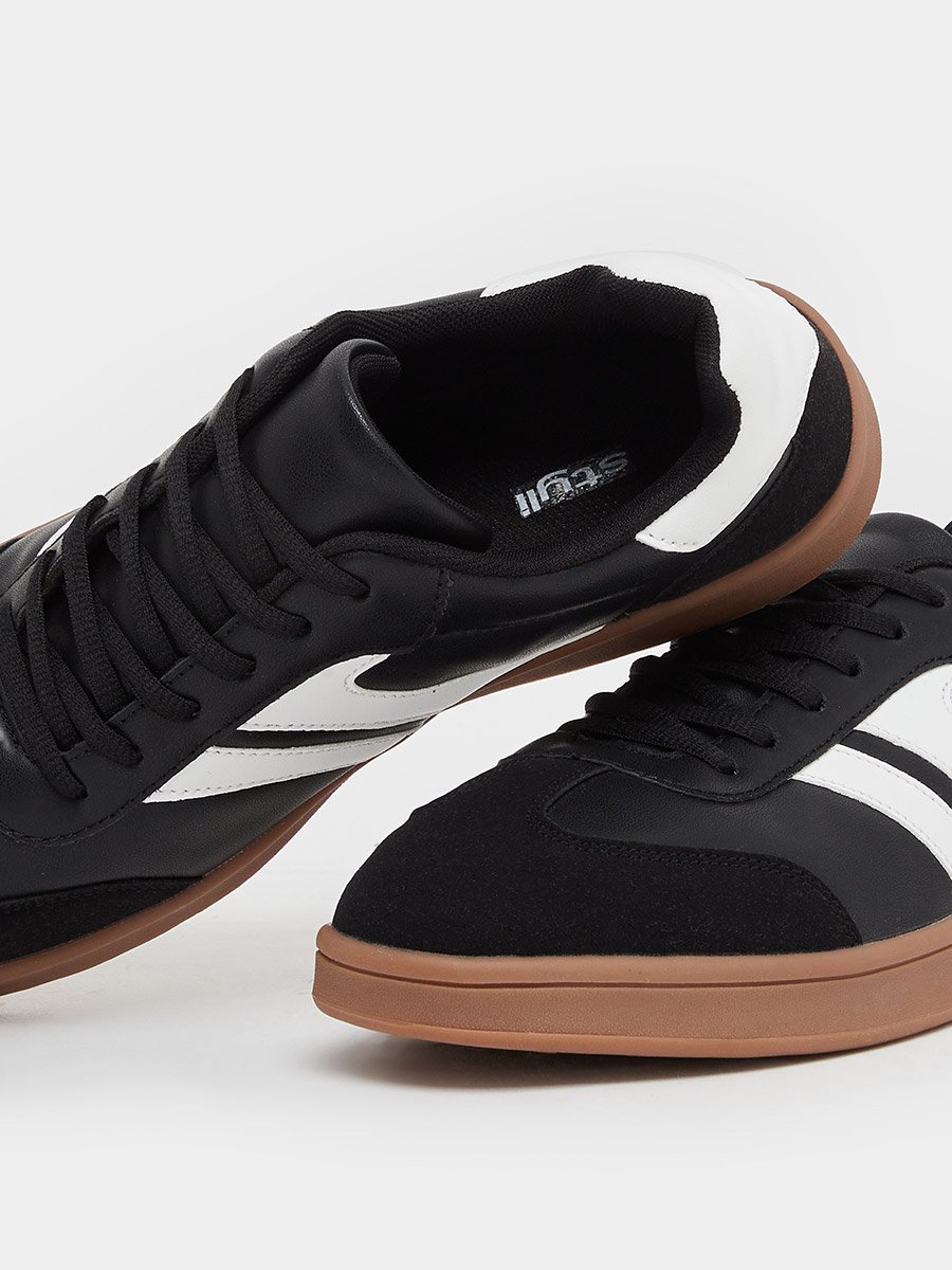Men Color Block Lace Up Gum Sole Sneakers