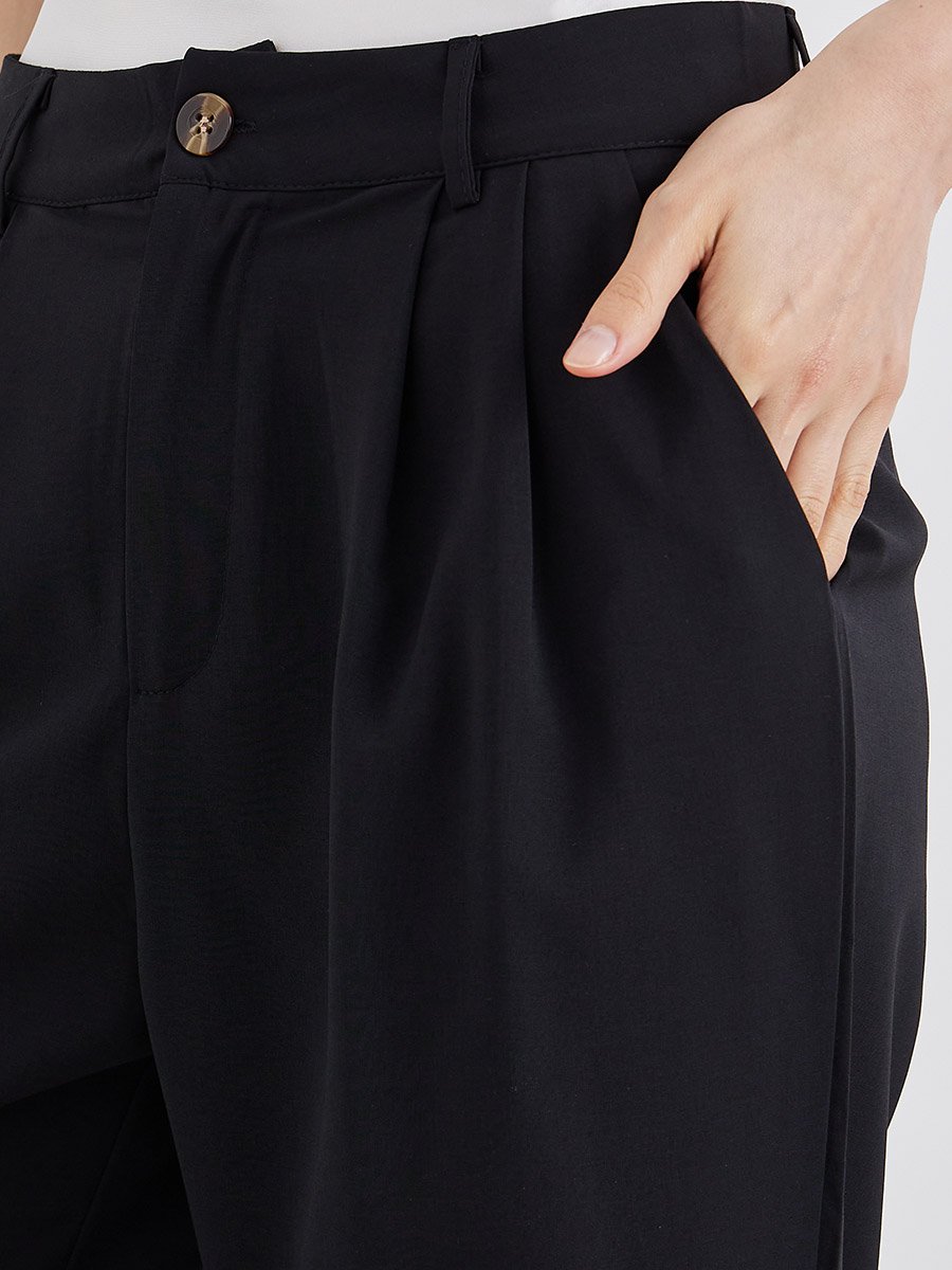 Plain Mid Rise Pocket Detail Pants