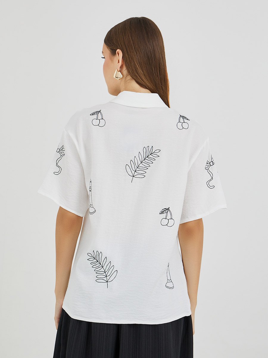 Embroidered Short Sleeve Spread Collar Shirt