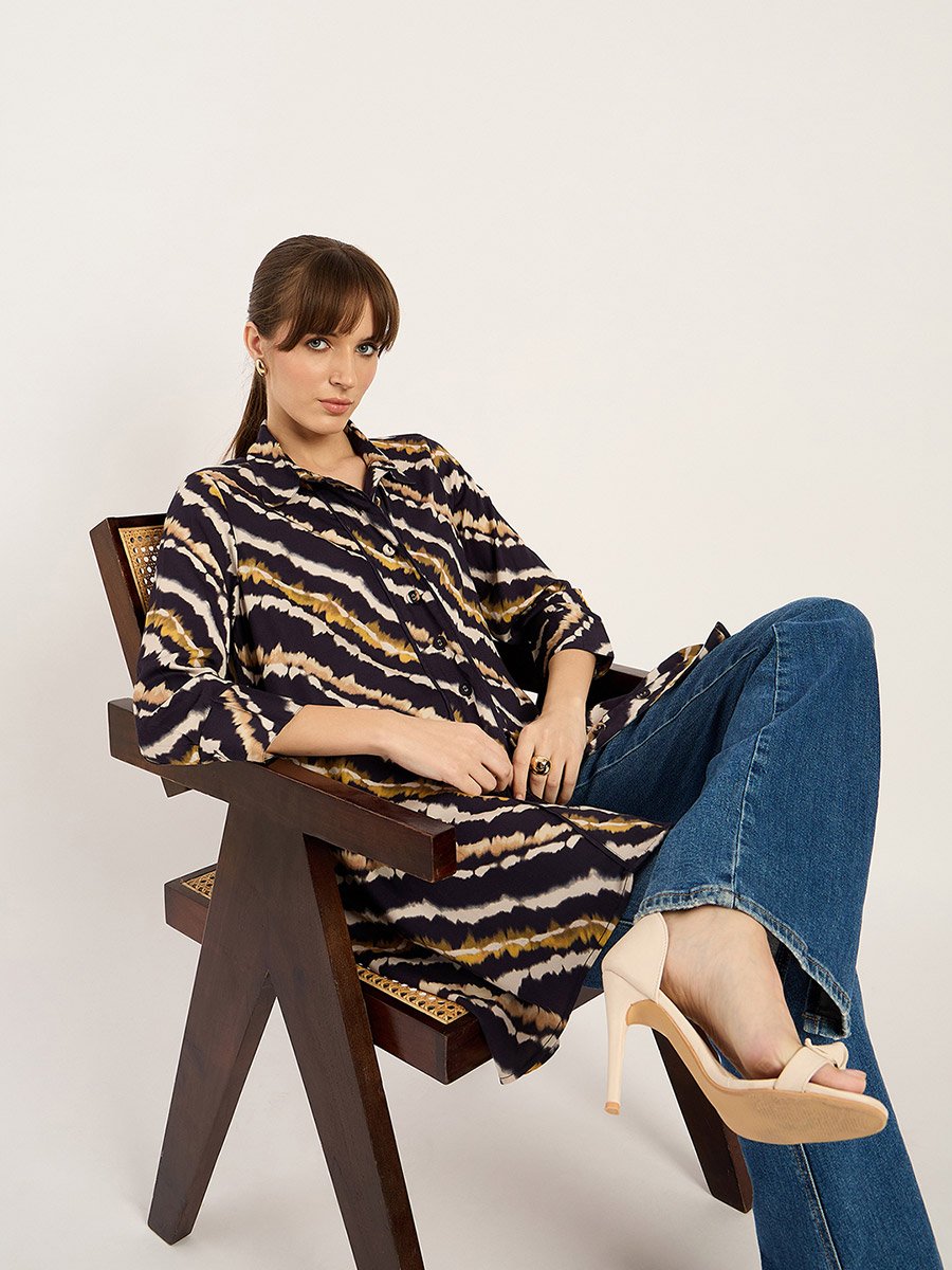 Tie and Dye Print Asymmetric Hem Tunic