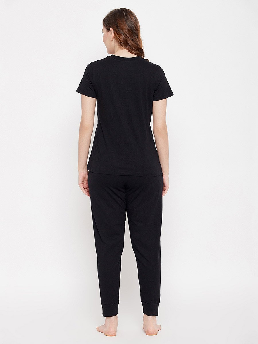 Graphic Print V Neck Cotton T-Shirt and Solid Joggers Set