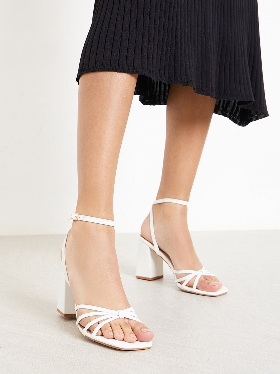 Iveyy Strappy Block Heeled Sandals