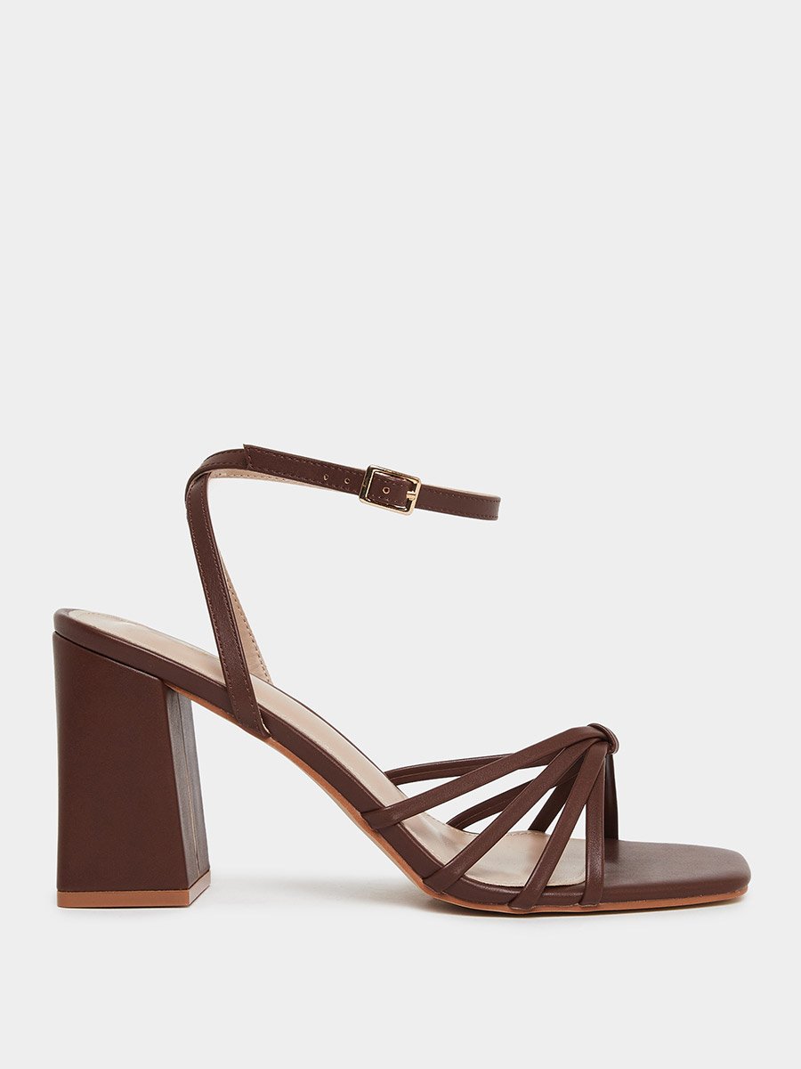 Iveyy Strappy Block Heeled Sandals