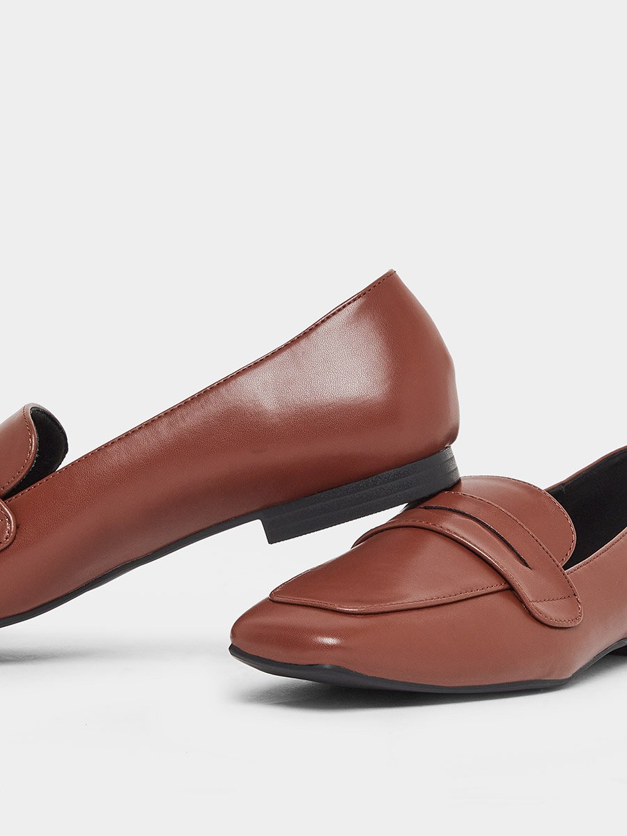 Levissa Square Toe Loafers