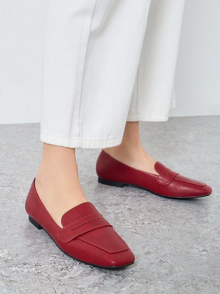 Levissa Square Toe Loafers