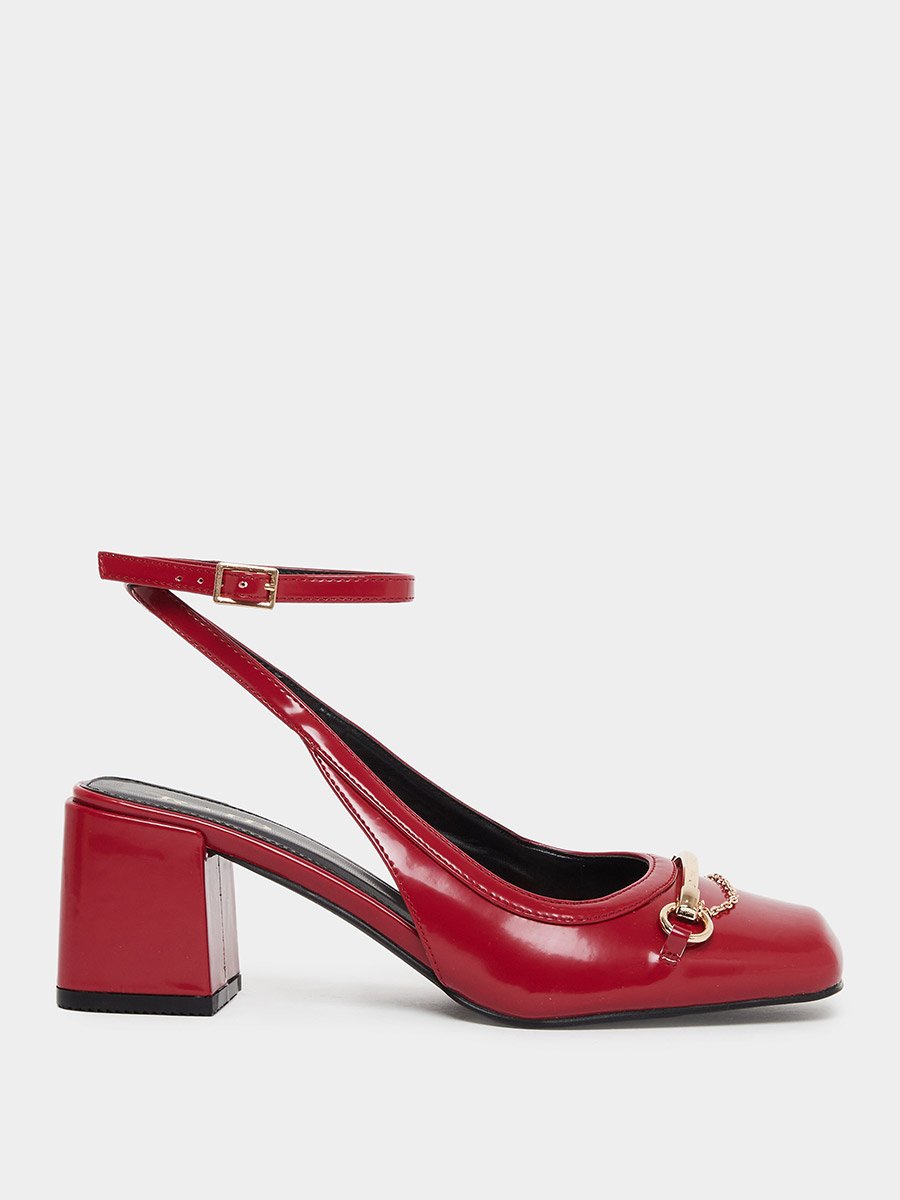 Aiza Block Heel Shoes with Chain Detail