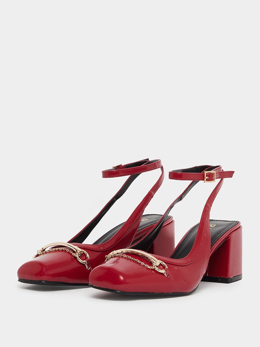 Aiza Block Heel Shoes with Chain Detail