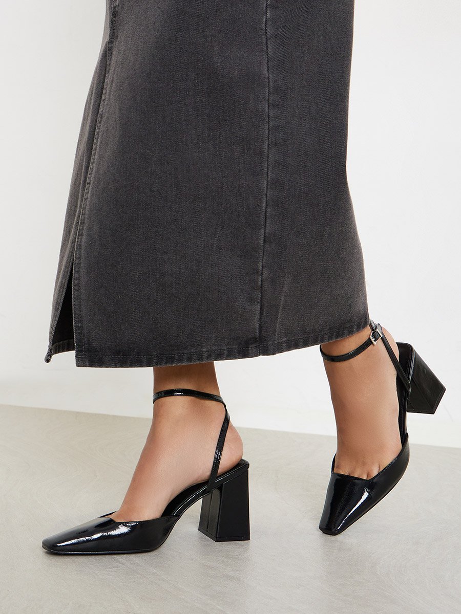 Cordeliya Block Heel Shoes