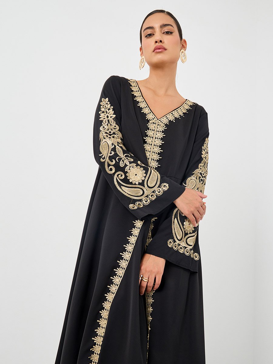 Embroidered Lace Trim Long Sleeve Maxi Dress