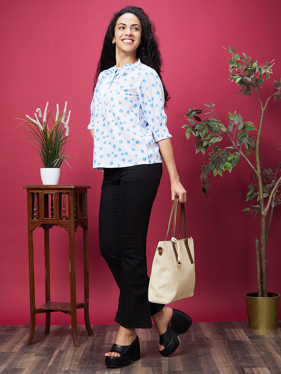 Floral Printed Tie-Up Neck Top