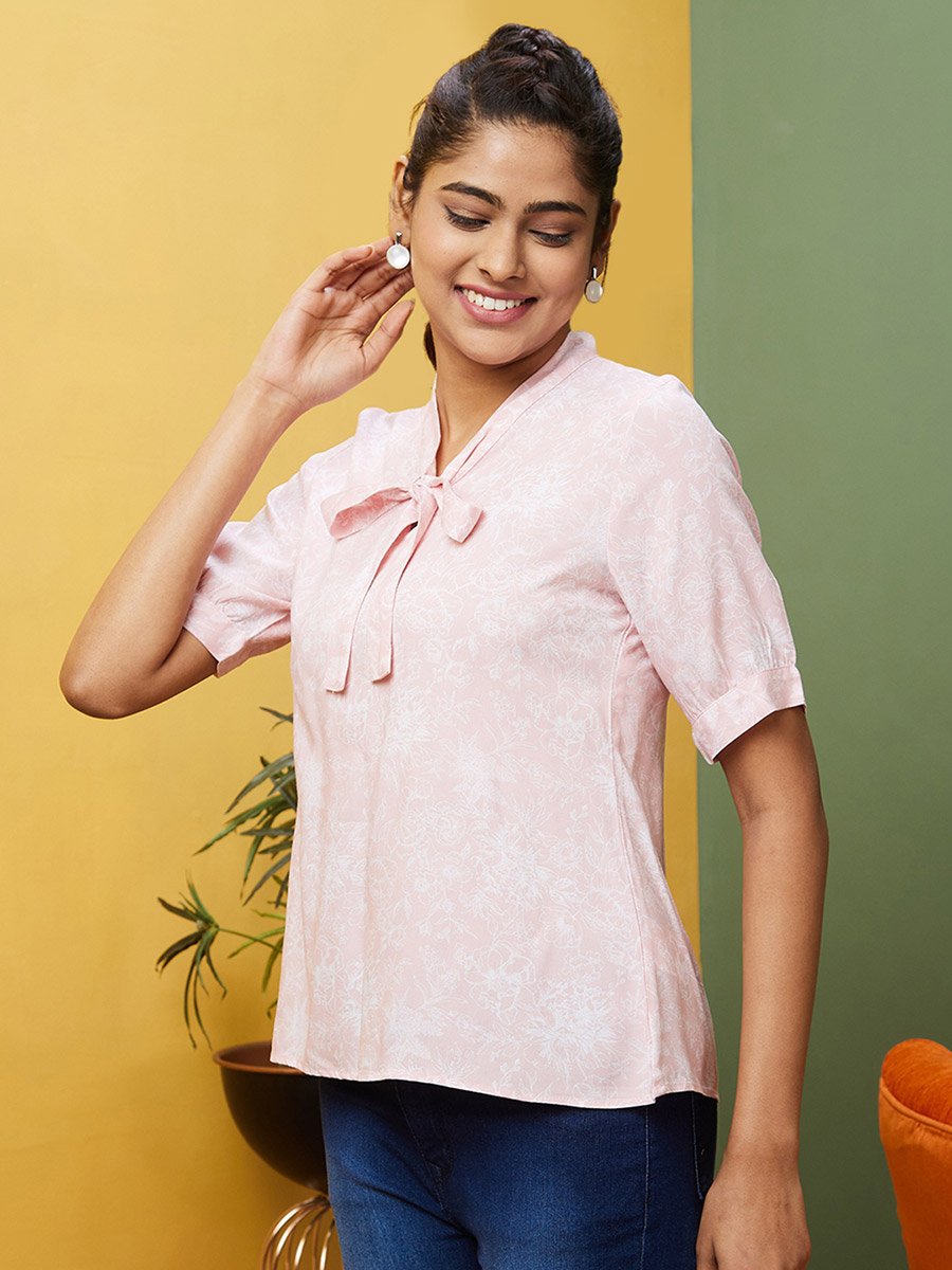 Floral Printed Tie-Up Neck Top