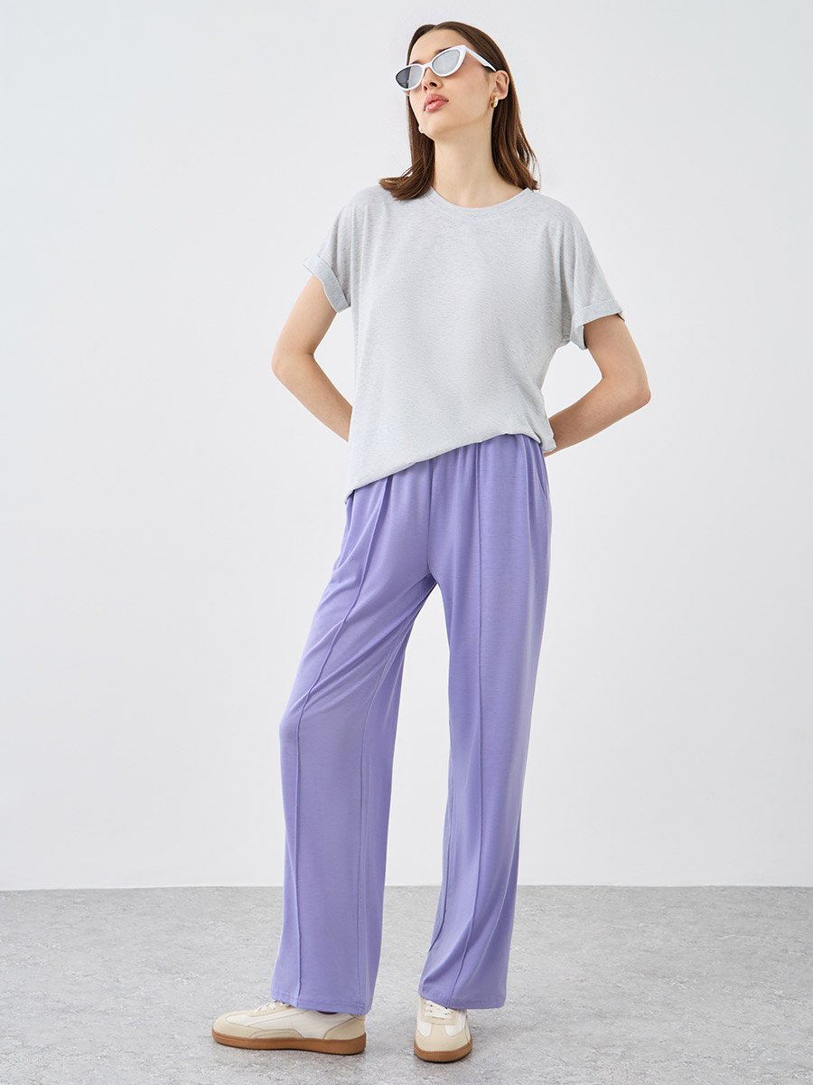 Women Purple Solid Drawstring Waist Straight Joggers