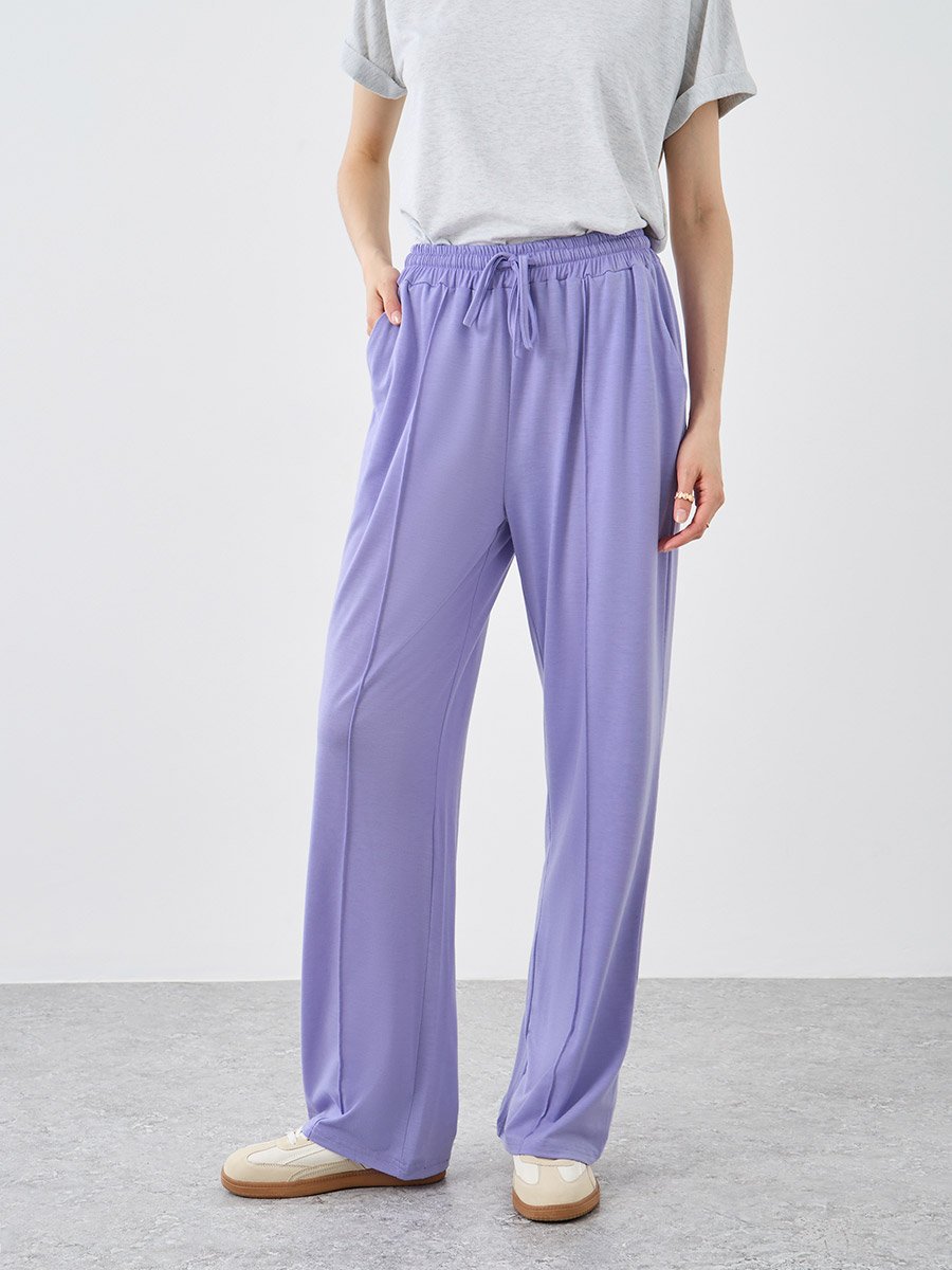 Women Purple Solid Drawstring Waist Straight Joggers