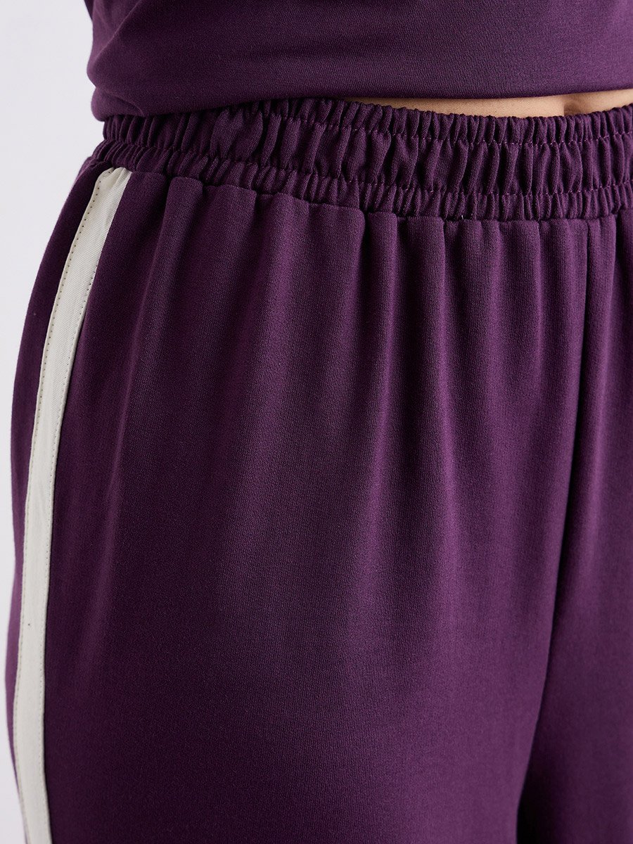 Women Relaxed Fit T-Shirt and Wide Joggers Co-Ords