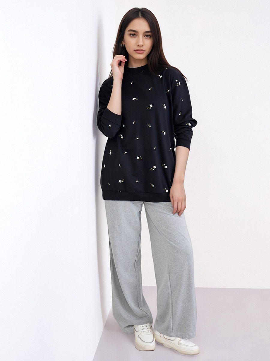 Black Regular Fit Longline Embroidered Sweatshirt