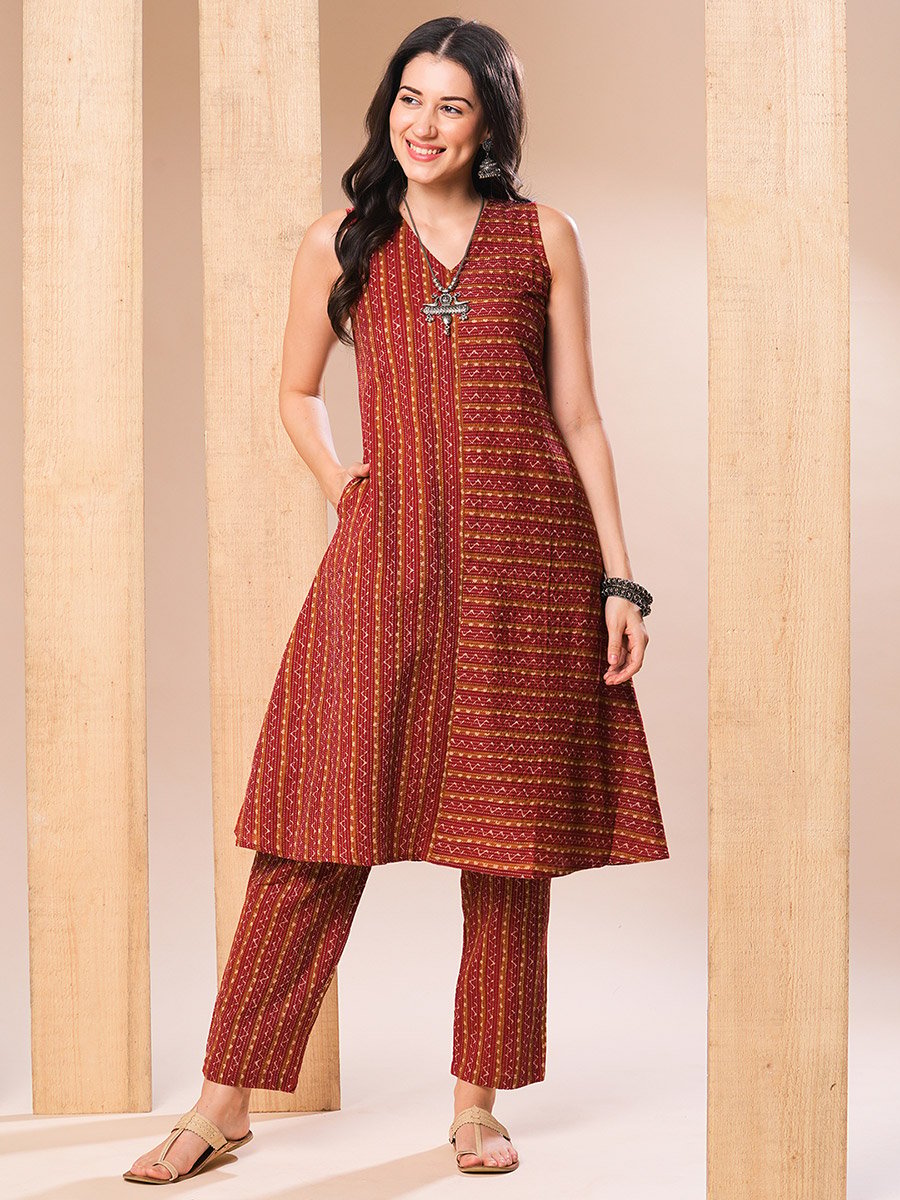 All-Over Printed In Dobby A-Line Kurta with Pants Co-Ords