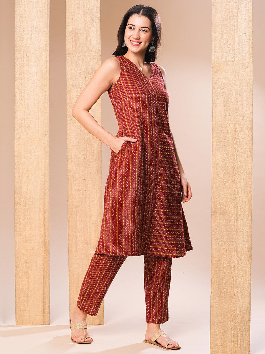All-Over Printed In Dobby A-Line Kurta with Pants Co-Ords