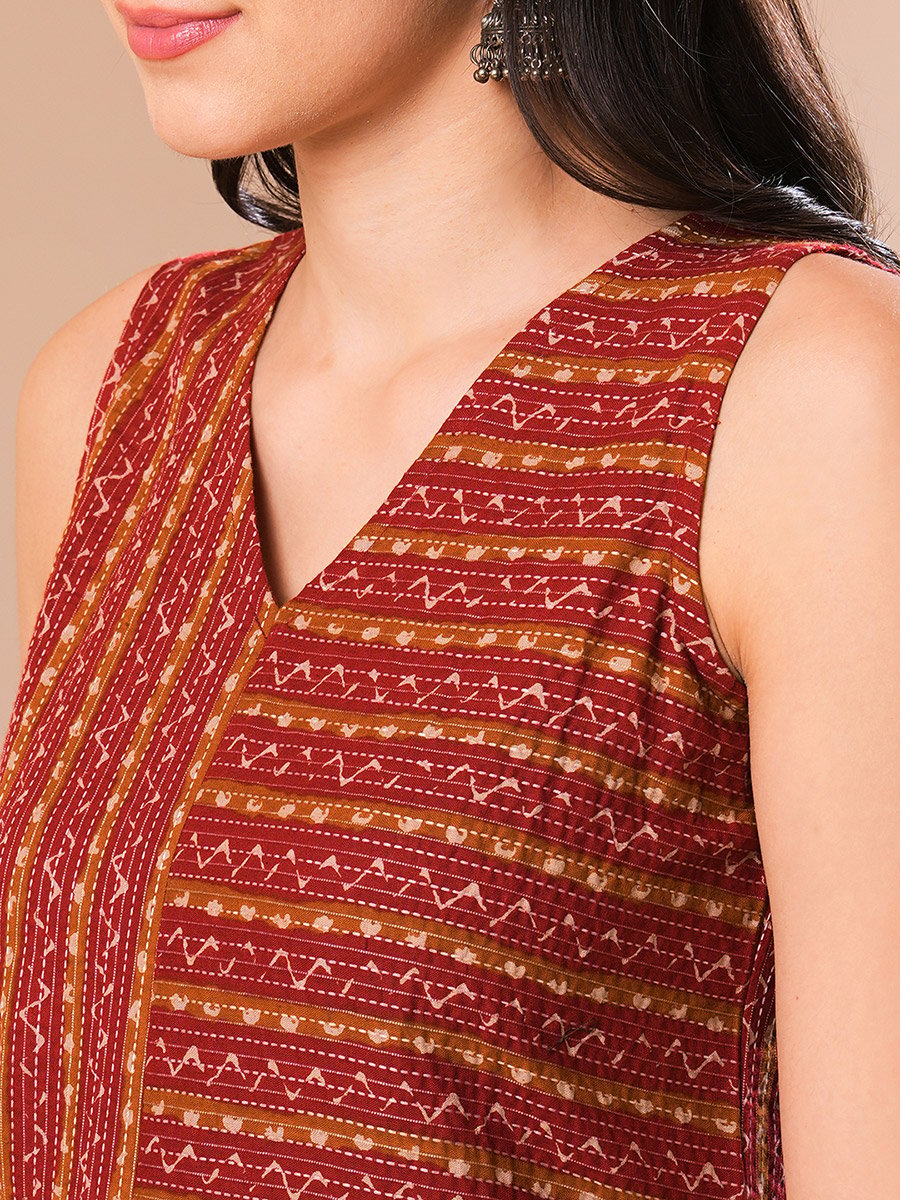 All-Over Printed In Dobby A-Line Kurta with Pants Co-Ords