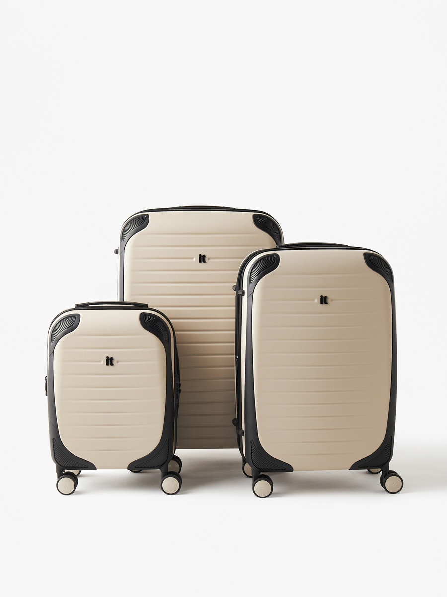 Textured Hardcase Trolley with Retractable Handle - 24 inches Check-in Bag