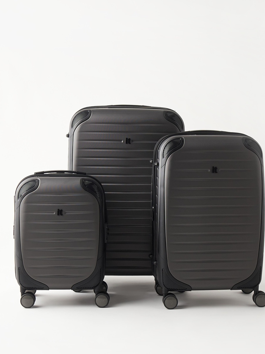 Textured Hardcase Trolley with Retractable Handle - 28 inches Check-In Bag
