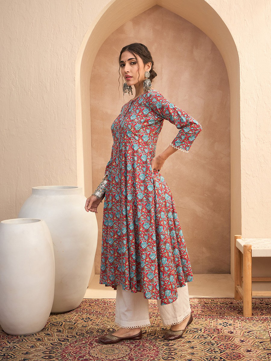 Red Floral Buttoned Pocket Kurta