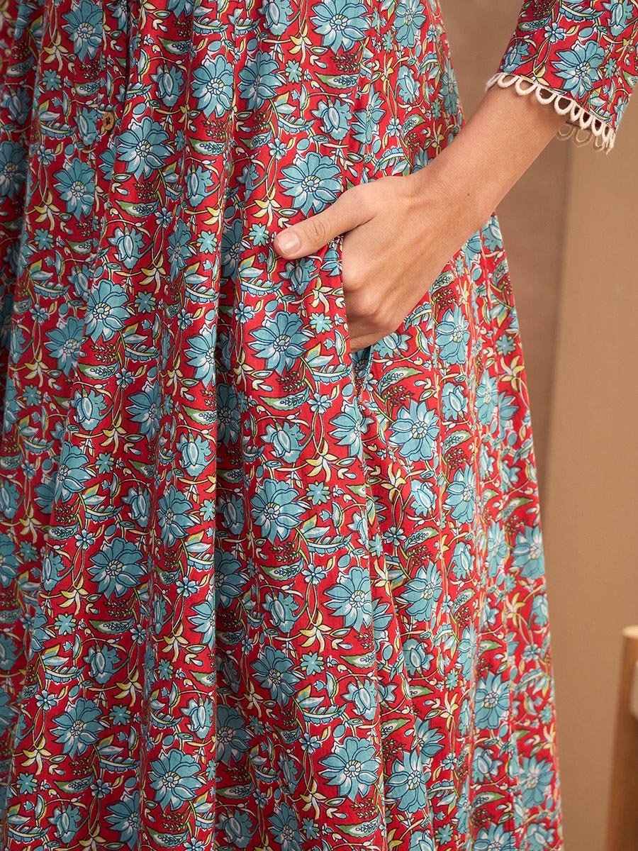 Red Floral Buttoned Pocket Kurta