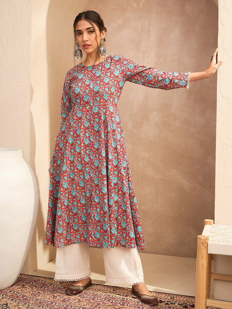 Red Floral Buttoned Pocket Kurta