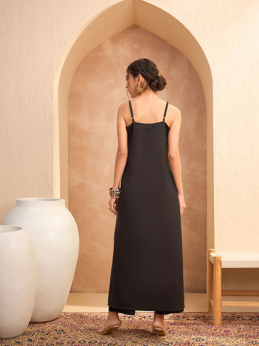 Black Sequined Abaya Dress with Inner Cami Slip For Women at Bahrain | Styli Black Sequined Abaya Dress with Inner Cami Slip For Women at Bahrain | Styli