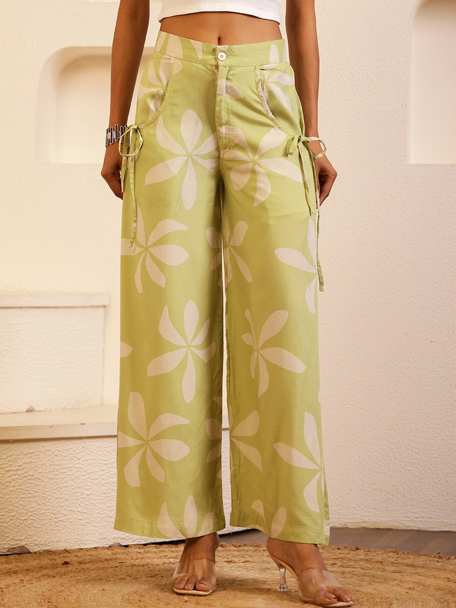 Women Green Floral Print Wide Leg Trousers