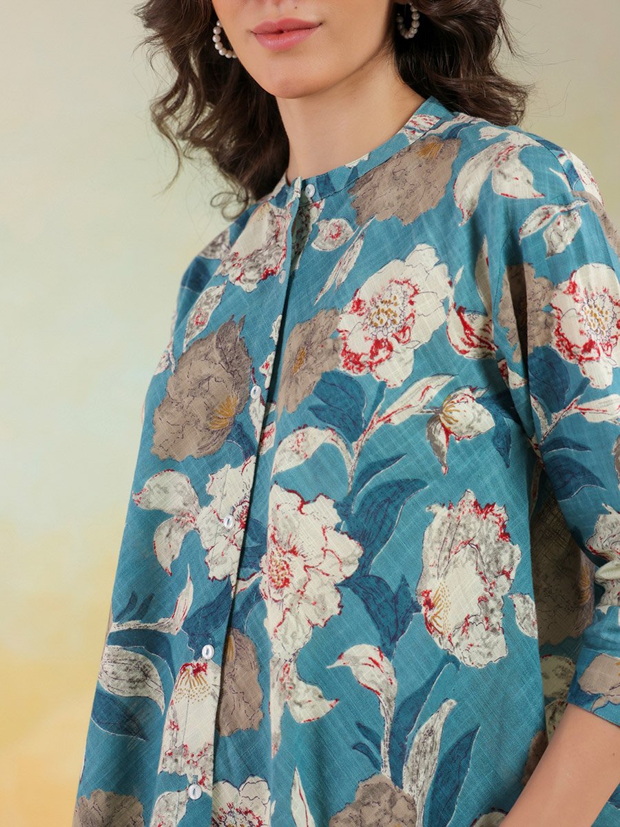 Women Blue Color Mandarin Collar Printed Top and Trousers Co-Ords