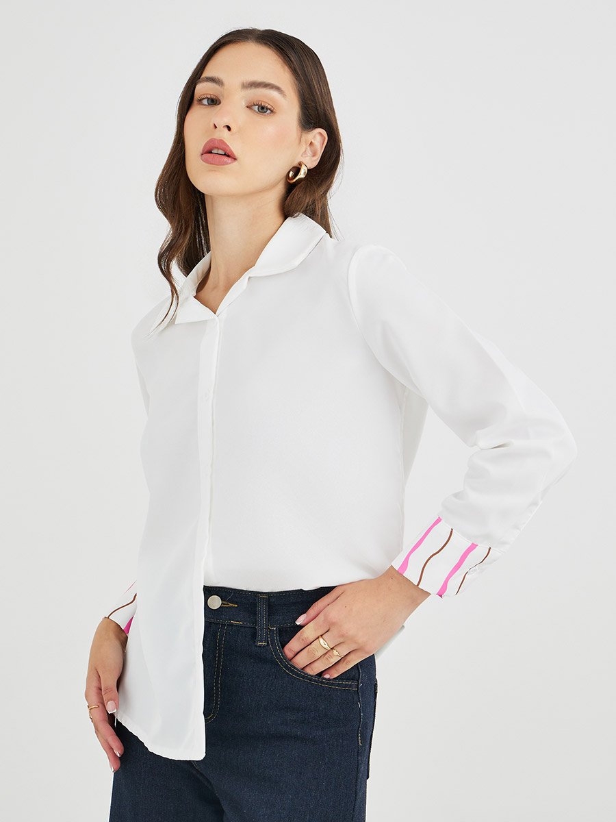 Solid Buttoned Spread Collar Shirt