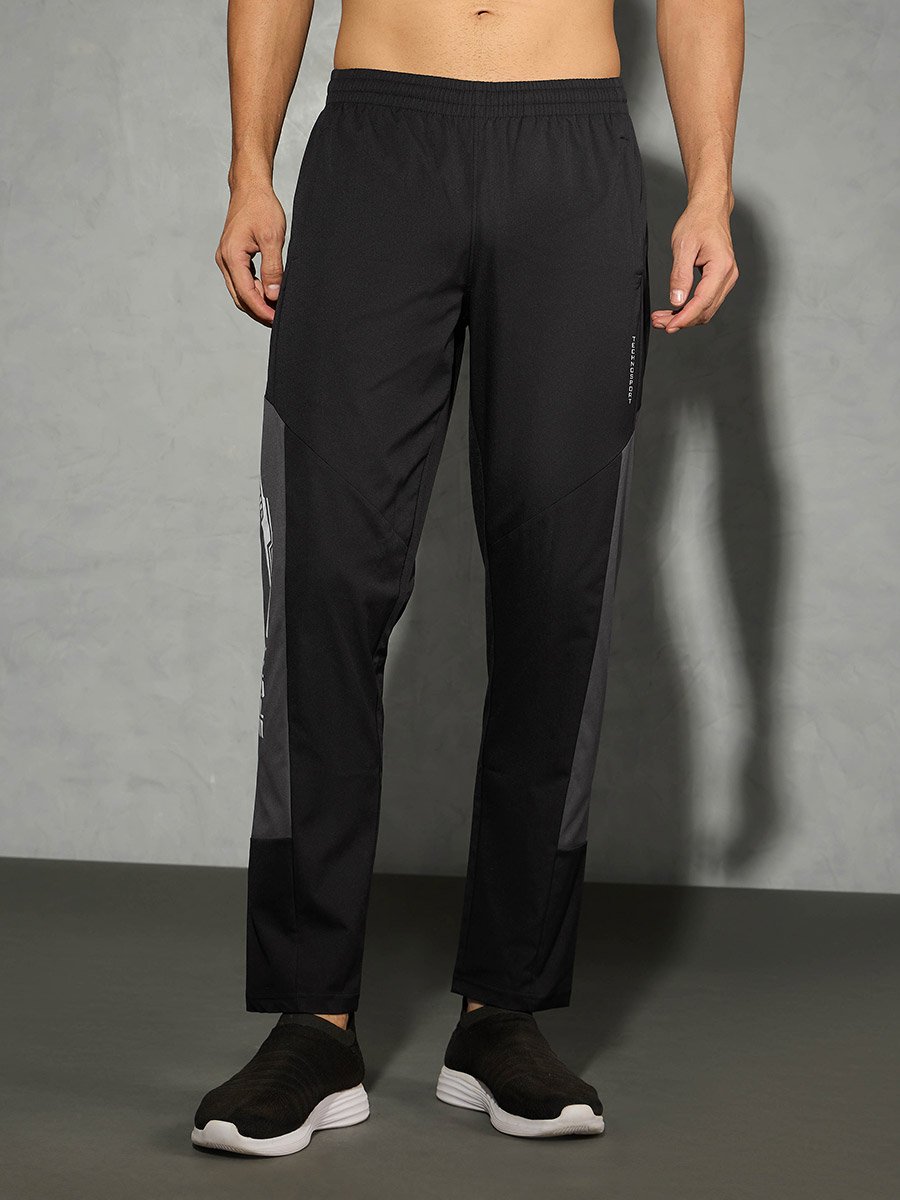 Men Black Relaxed Fit Contrast Panel Track Pants