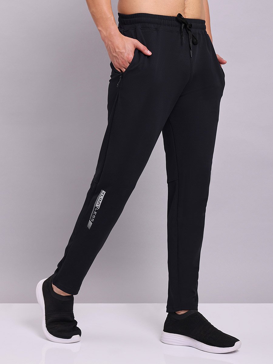 Men Solid Slim Fit Trackpants