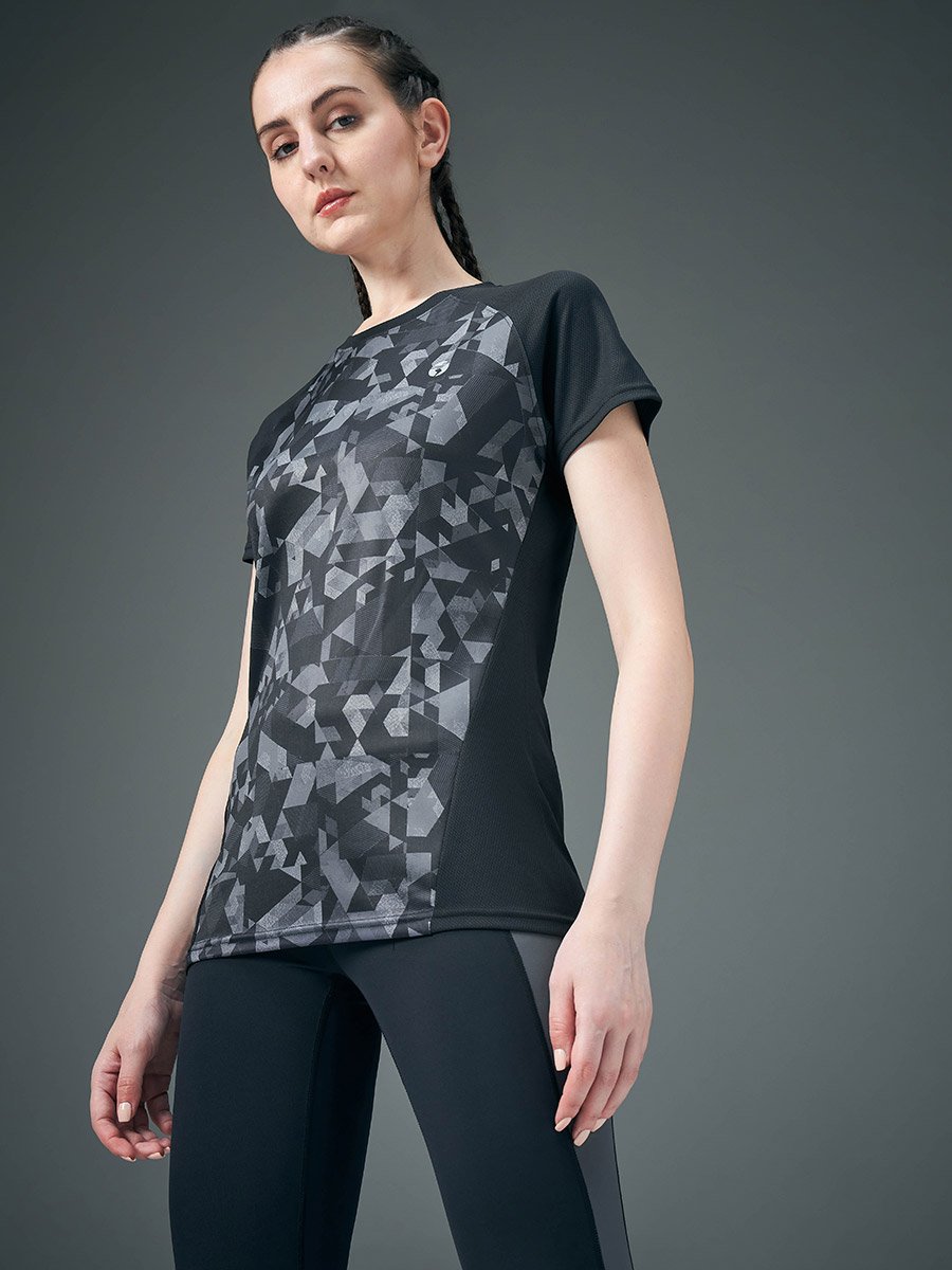 Women Abstract Print Slim Fit Top