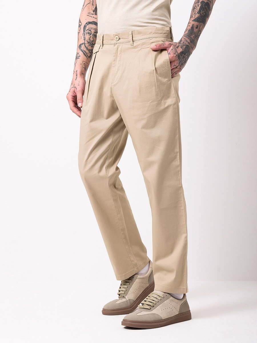 Men Double-Pleated Straight Fit Trousers For Men at UAE | Styli