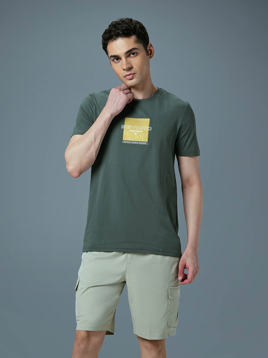 Men Printed Slim Fit Round Neck T-Shirt