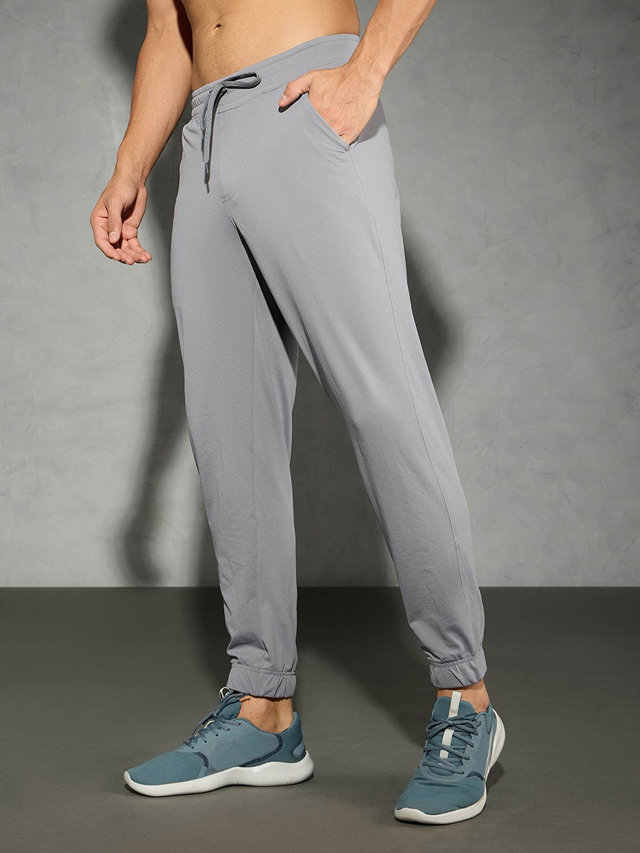 Men Solid Relaxed Fit Joggers
