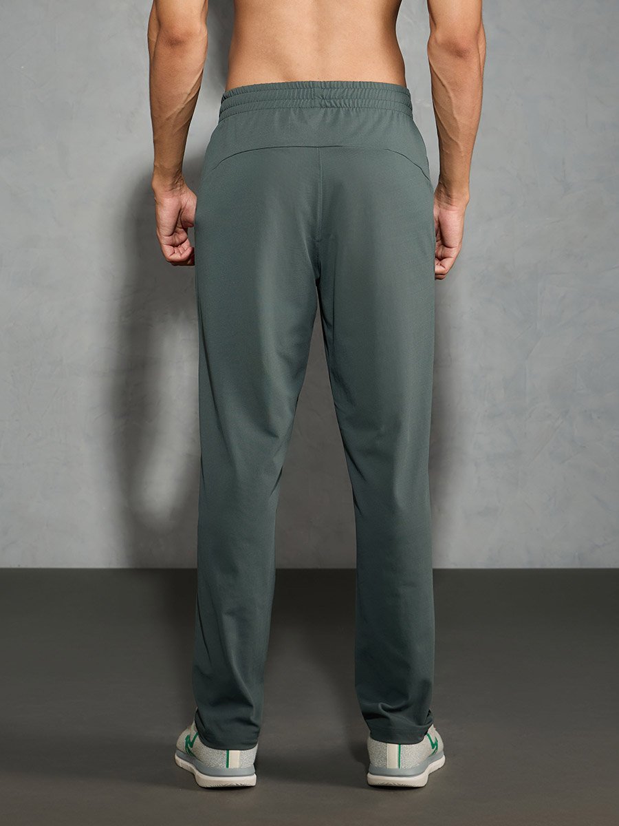 Men Solid Relaxed Fit Trackpants